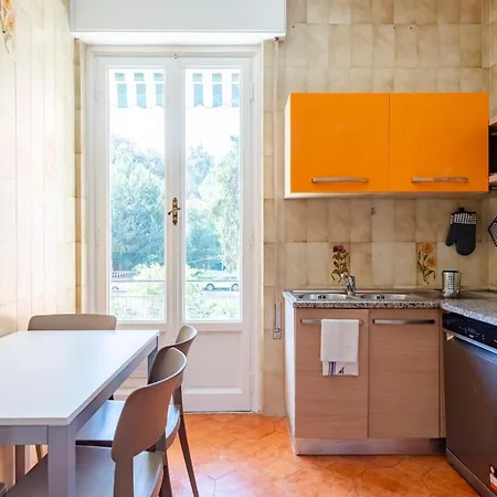 Apartament Joivy Chic Flat With Balcony