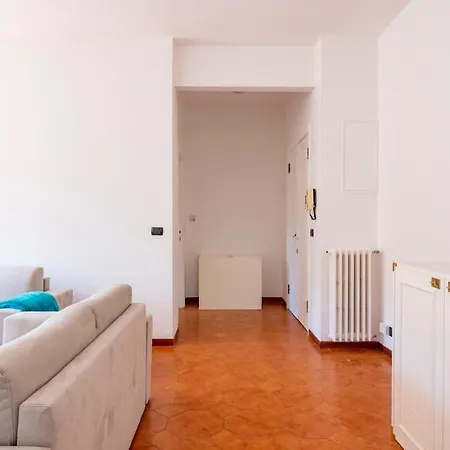 Apartament Joivy Chic Flat With Balcony *